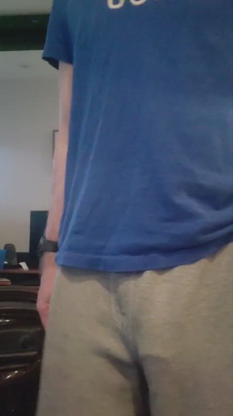 Gonna go to the store like this