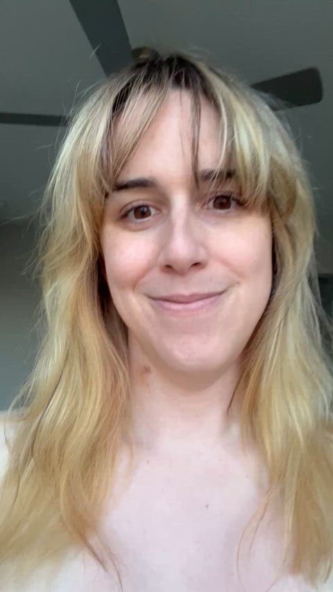 This ass swallows thongs so I need to borrow your face for support