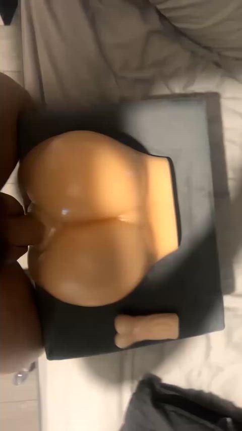 That tight grip is something else.