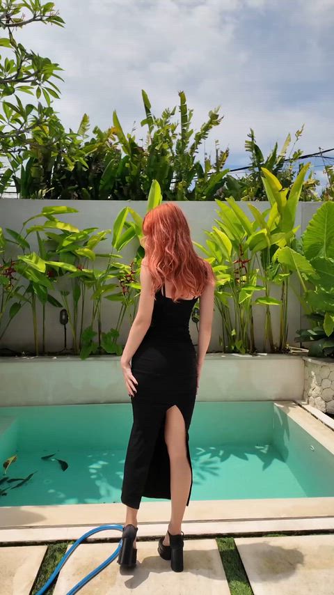 The tighter the dress, the more confident you feel
