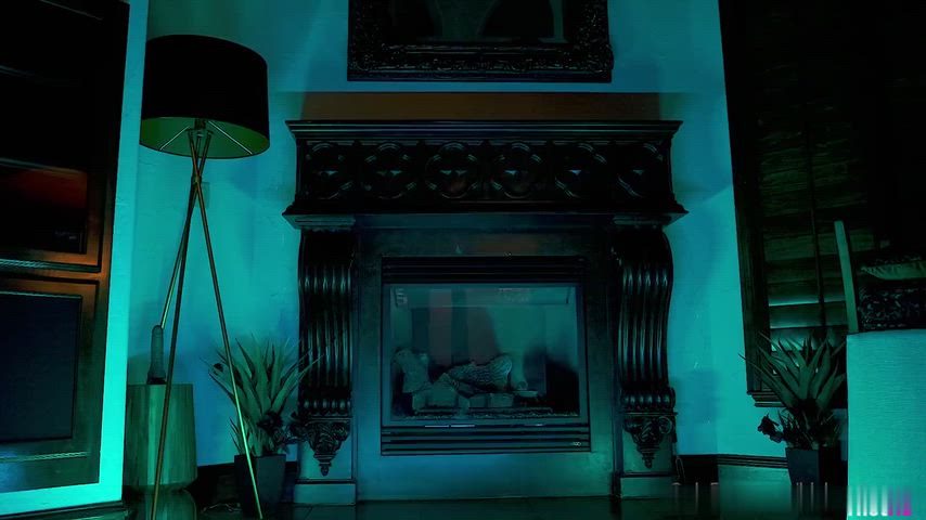 Warning really spooky video ahead! Bimbo ghost sighting! 👻