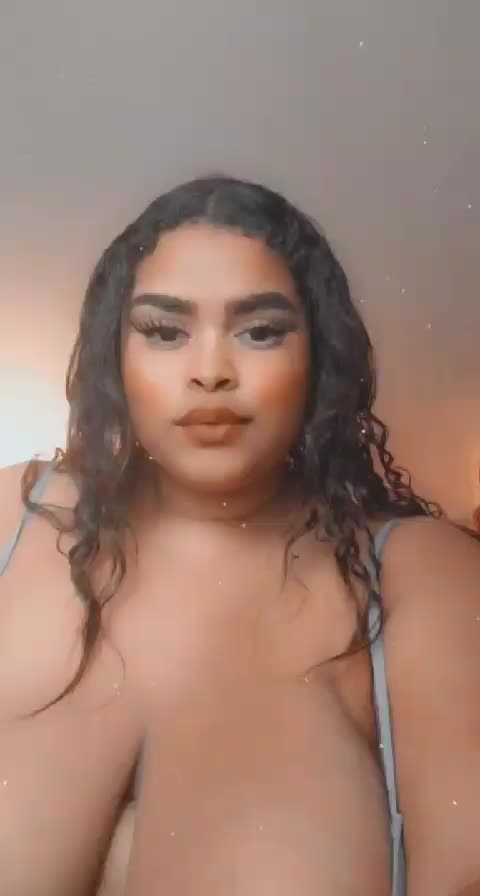 👀