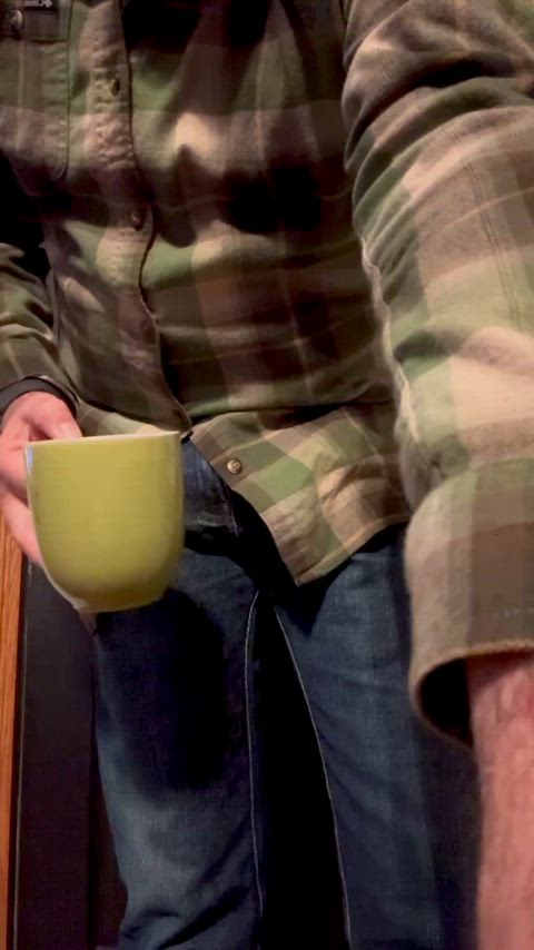 [63] coffee bonus flannel frontal, takeout Tuesday - m4f