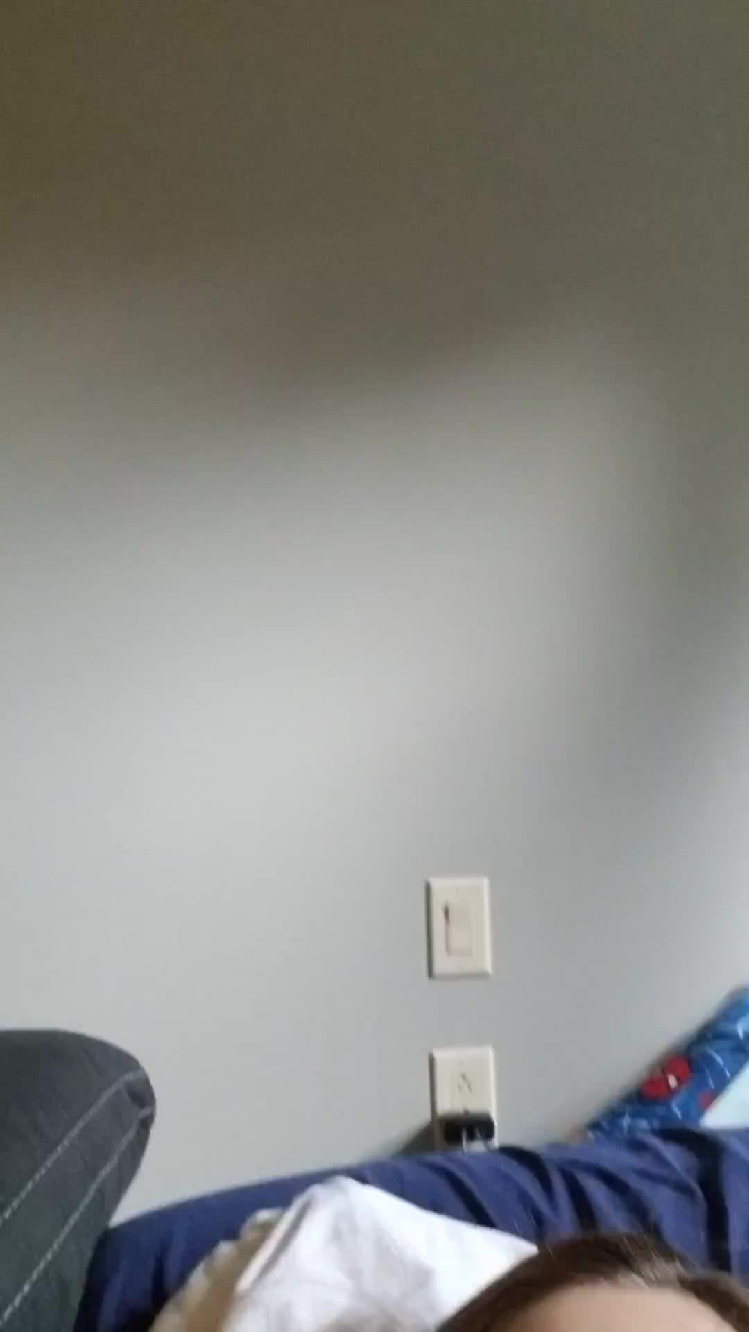 I'm a college educated camslut...