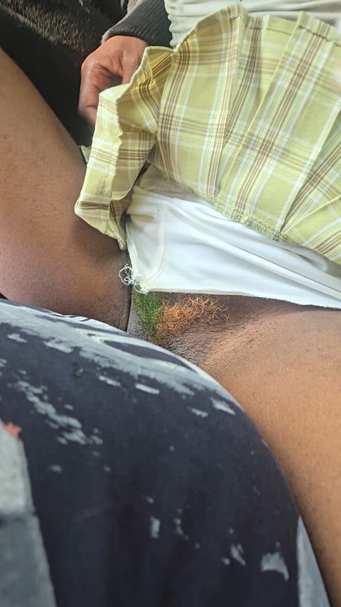 Livonia 33 m4f/ftm - Looking for someone into BWC Dilfs and down for public/outdoor play. CNC kink welcome.