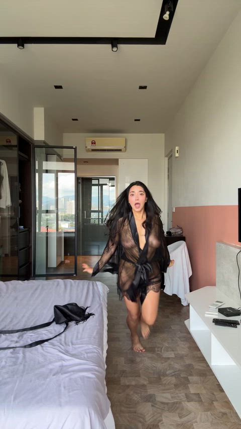 dancing without a bra