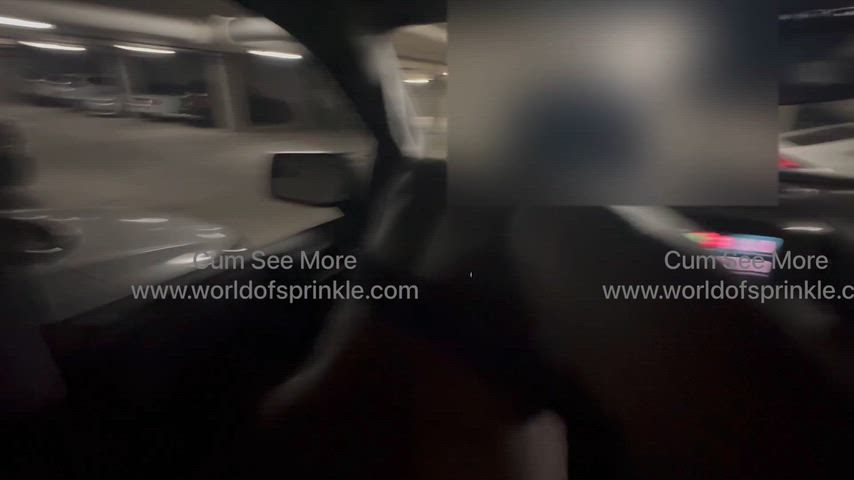 Sprinkle busts her pussy open for Daddy to nut