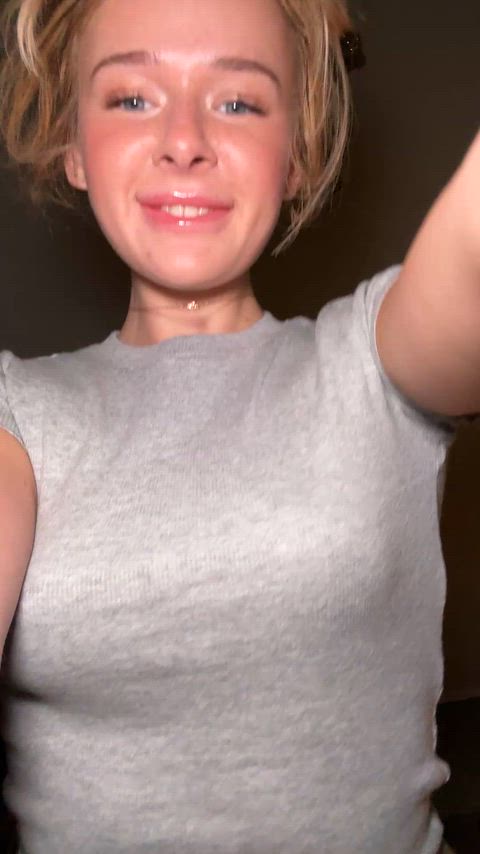 Tell me your age if you admire my pussy