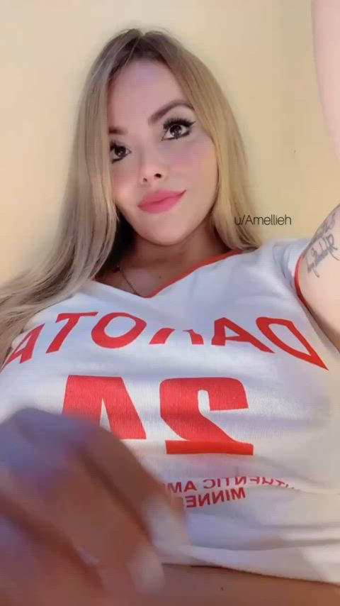 Fat Pussy Pussy Eating Shaved Pussy Tight Pussy Porn GIF by amellieh