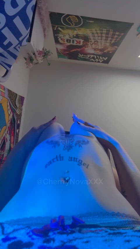 I know you’re gooning to this subreddit lol keep going