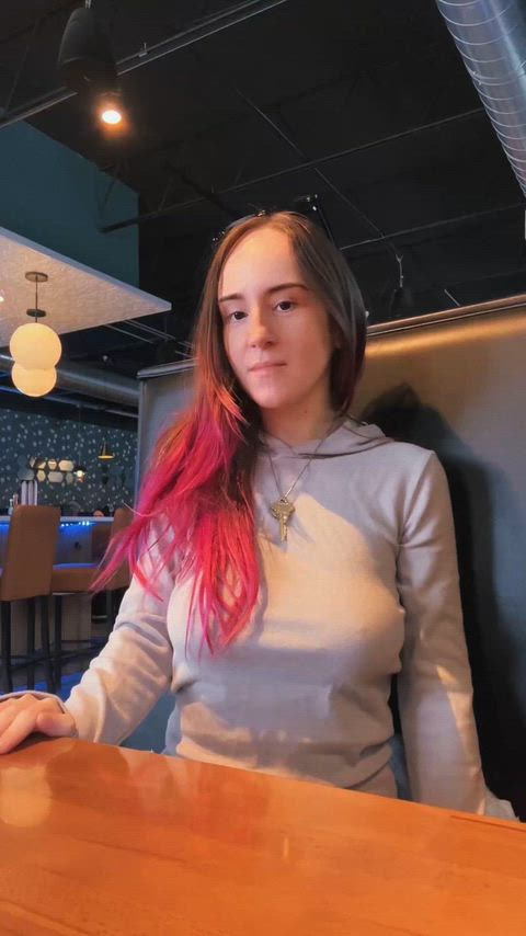 POV: I’m your breakfast date and didn’t wear a bra