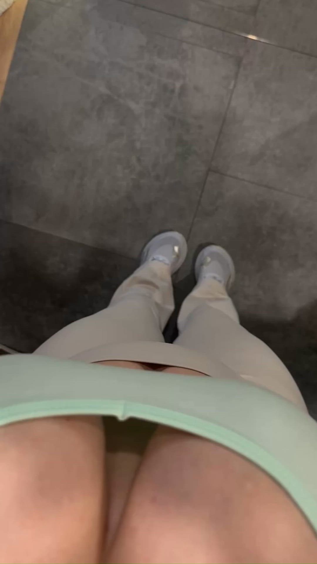 GIF thumbnail