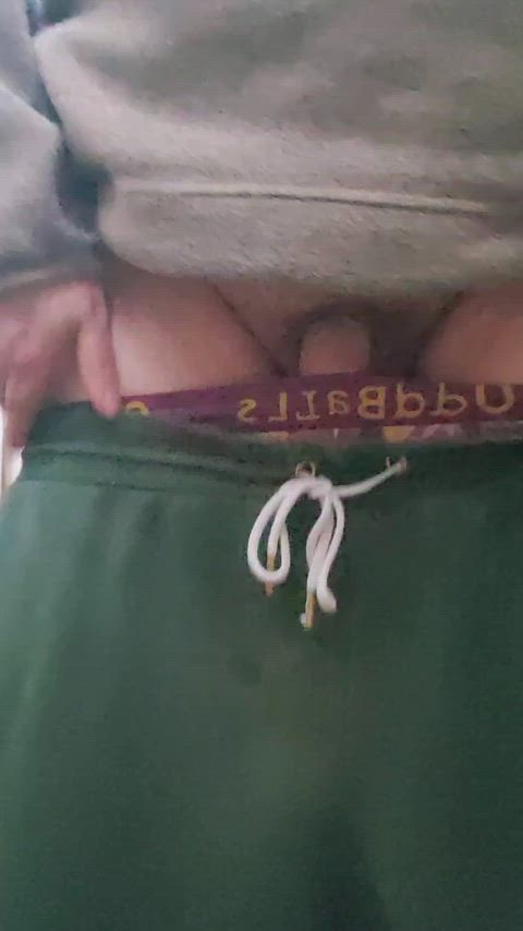 Lunch break cum shot