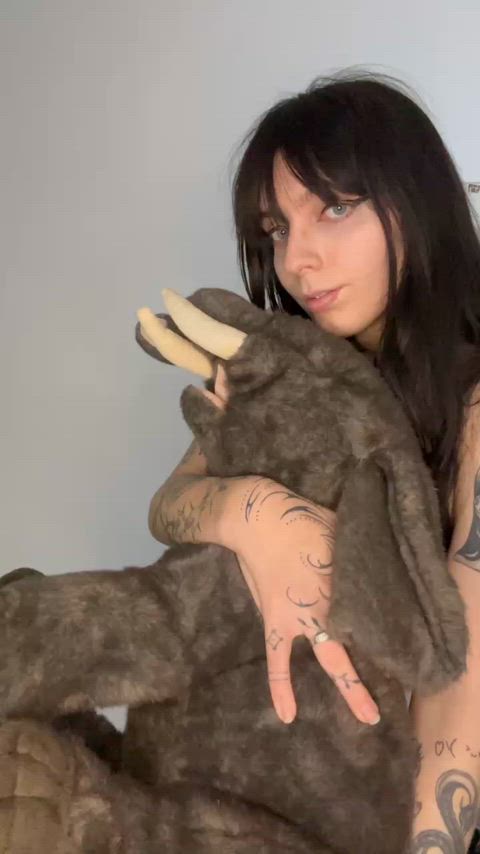 Im a candle.Ill go out if you blow on me