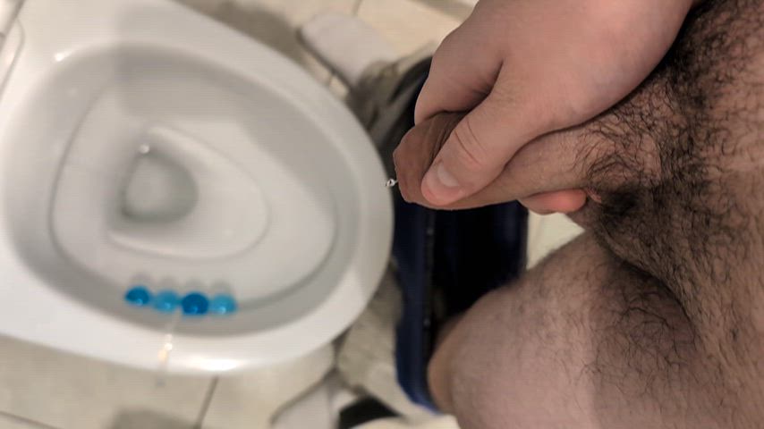 19 Had to rush to the toilet to squirt pre a bit.. hope someone was there to help 😔