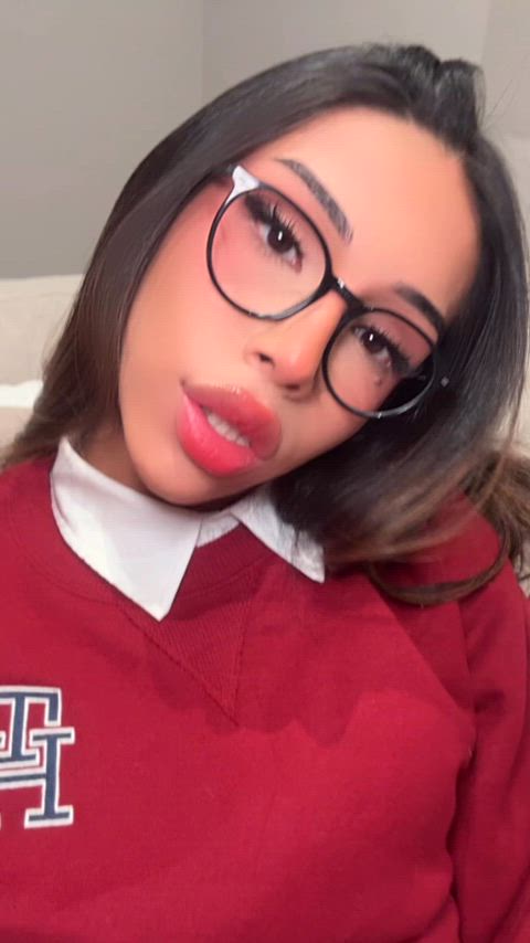 Cum is mandatory on the first date