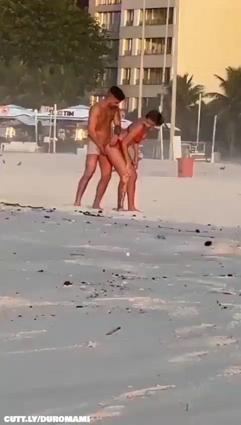 Amateur Beach Brazilian Funny Porn Public Trashy Trashy Boners r/CaughtPublic Porn GIF by duromami