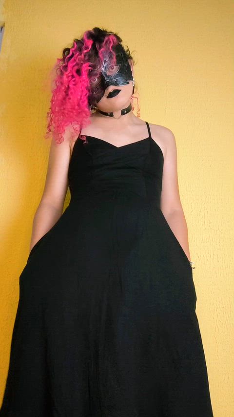 I love my bulge in this dress. Do you?