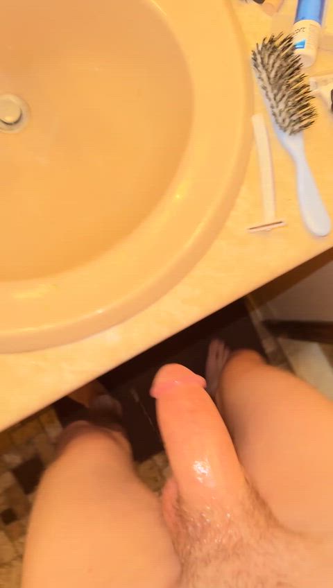 Piss Pissing Watersports Porn GIF by slytherinwizard