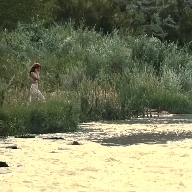 Sweetwater January Jones as Sarah Ramírez ENHANCED HD