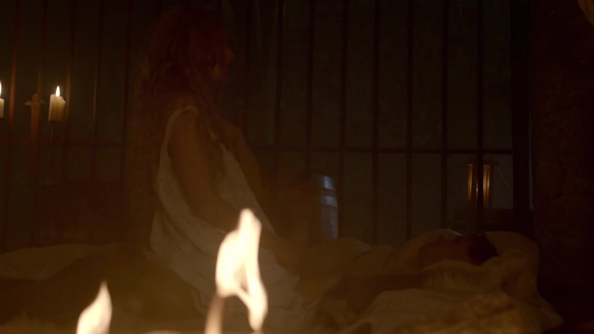 Rebecca Ferguson topless sex in The White Queen