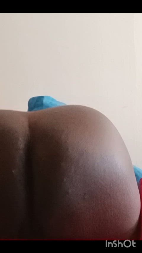 Black slut ready to be bred