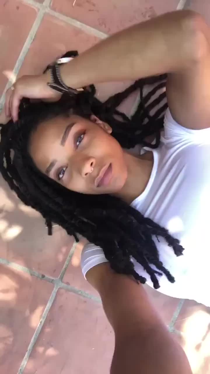Abs😋