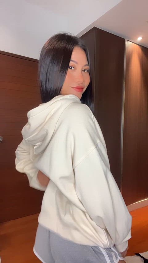 Can I be your Asian fuckdoll