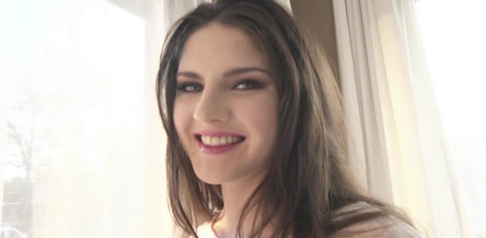 Franceska's Asshole's so Grippy...she Squirts
