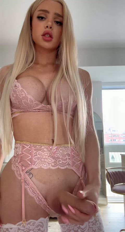 Ever had a TS girlfriend??