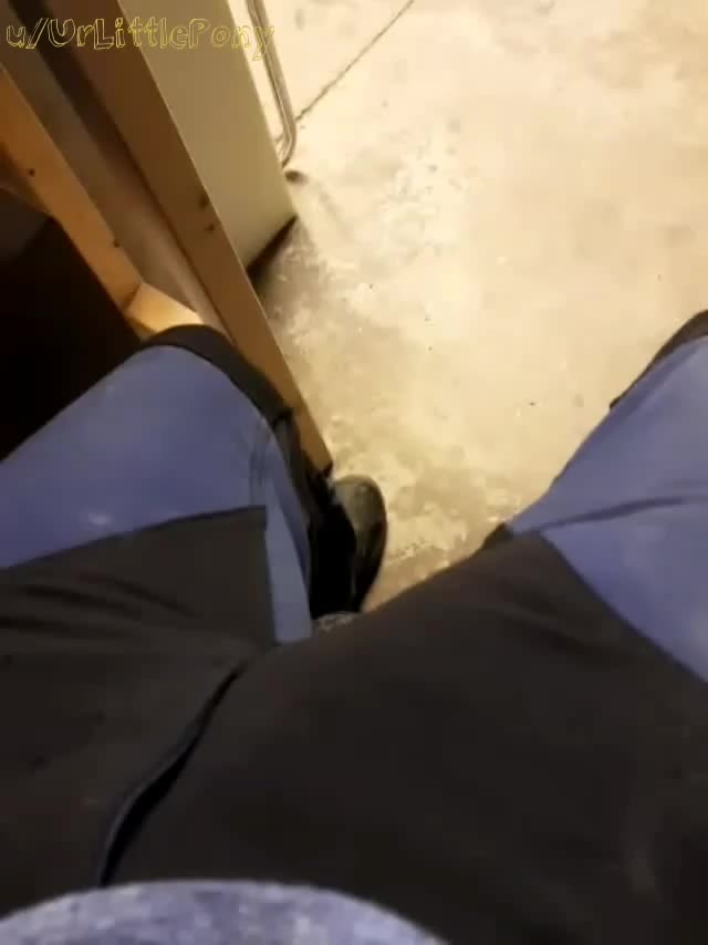 What daddy does at work🙄