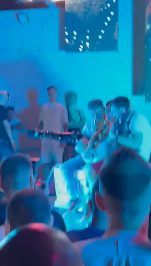 Martina Smeraldi's explosive squirting at Bergamosex