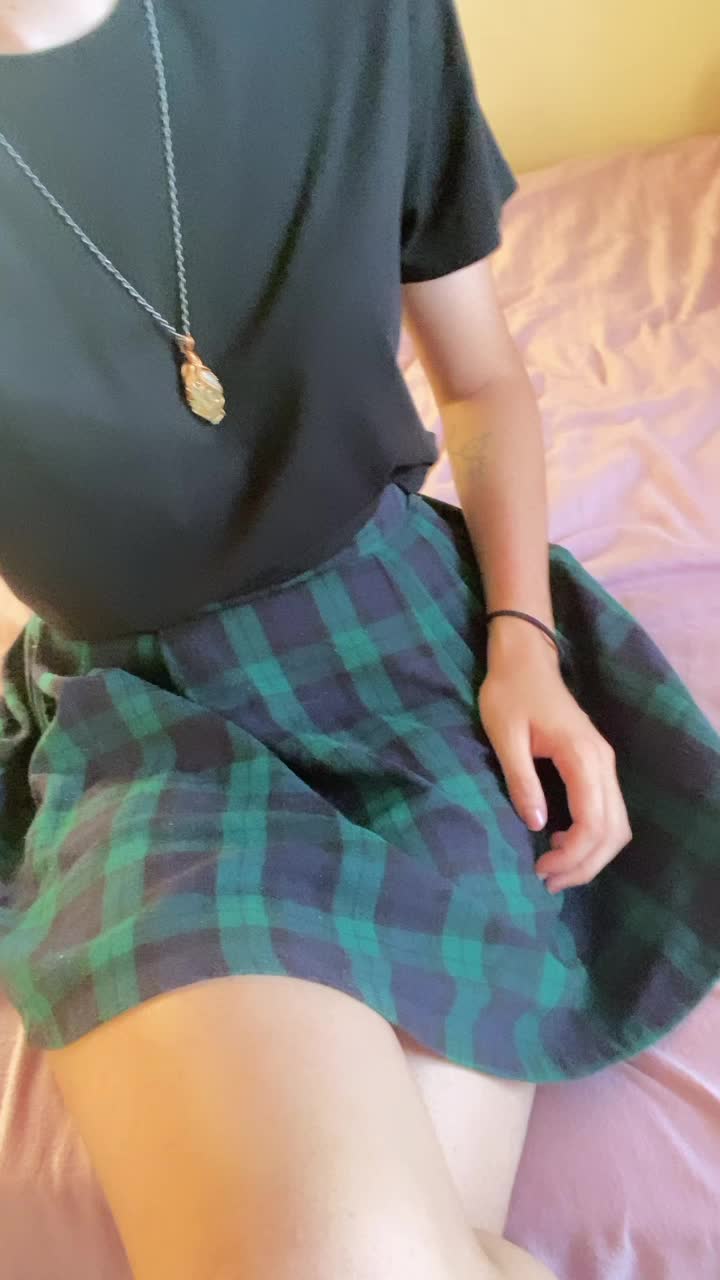 Just a little peek 😇
