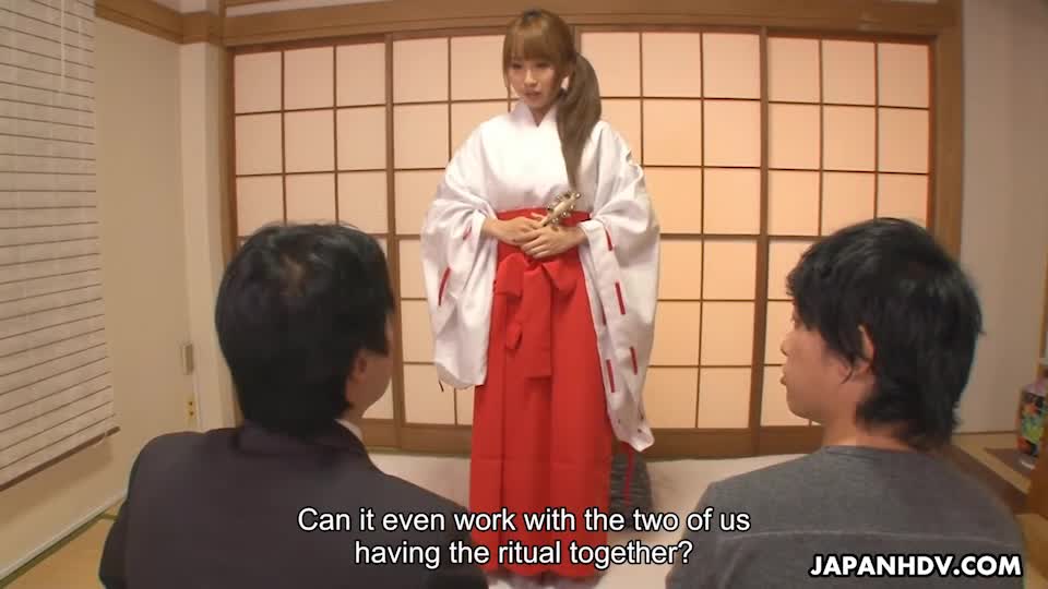 Kimono Lady Yui Misaki on japanhdv