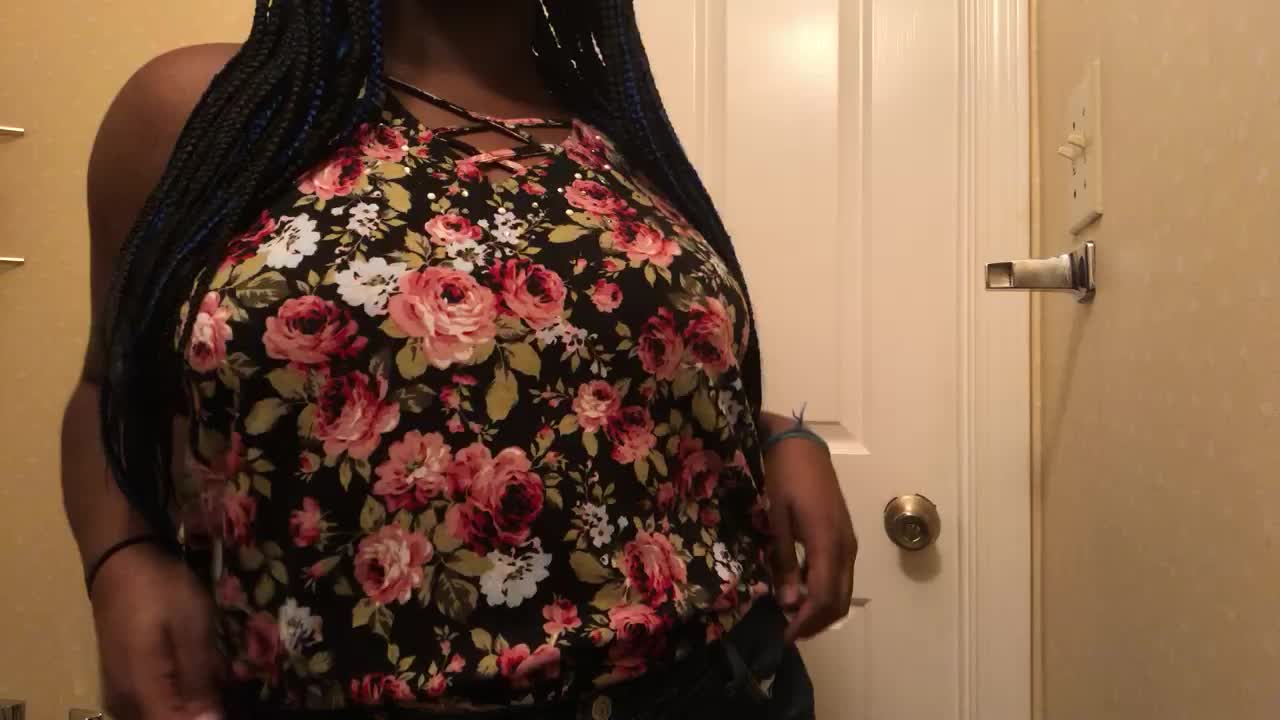 Day 2 of going braless... It’s fun!