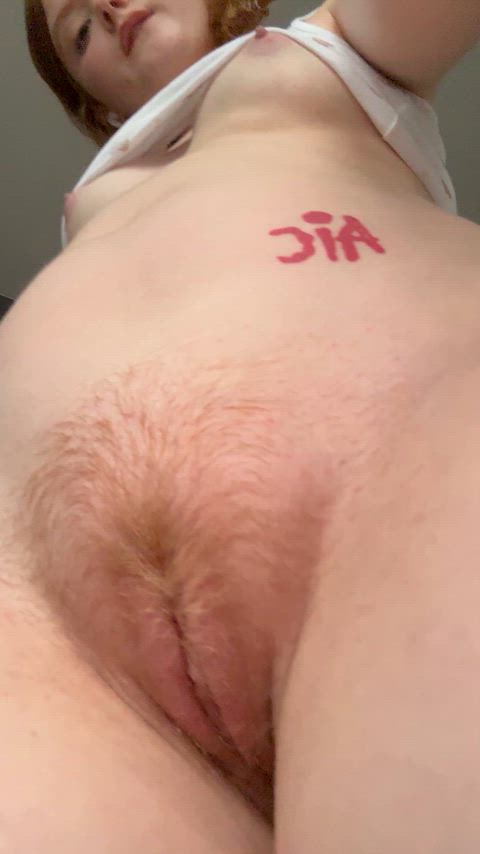 A bush on a redhead is the cherry on top.