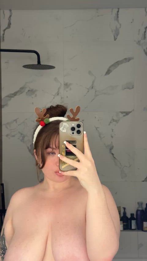 Thick and sexy 23yo girl