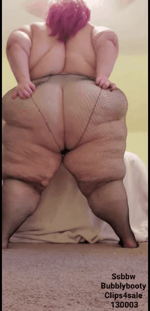 Merry Assmas! Clip is on clips4sale link in comments if interested! If not just enjoy this gif because its gold
