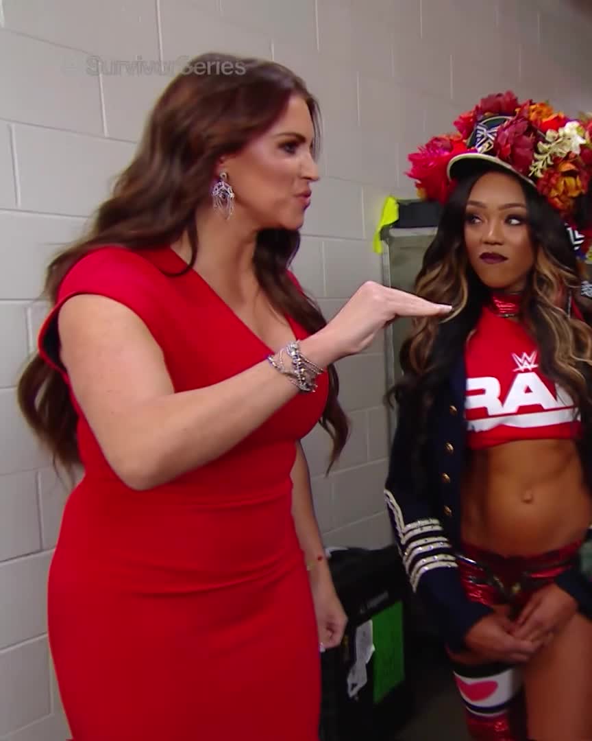 Steph is one Thicc Mama