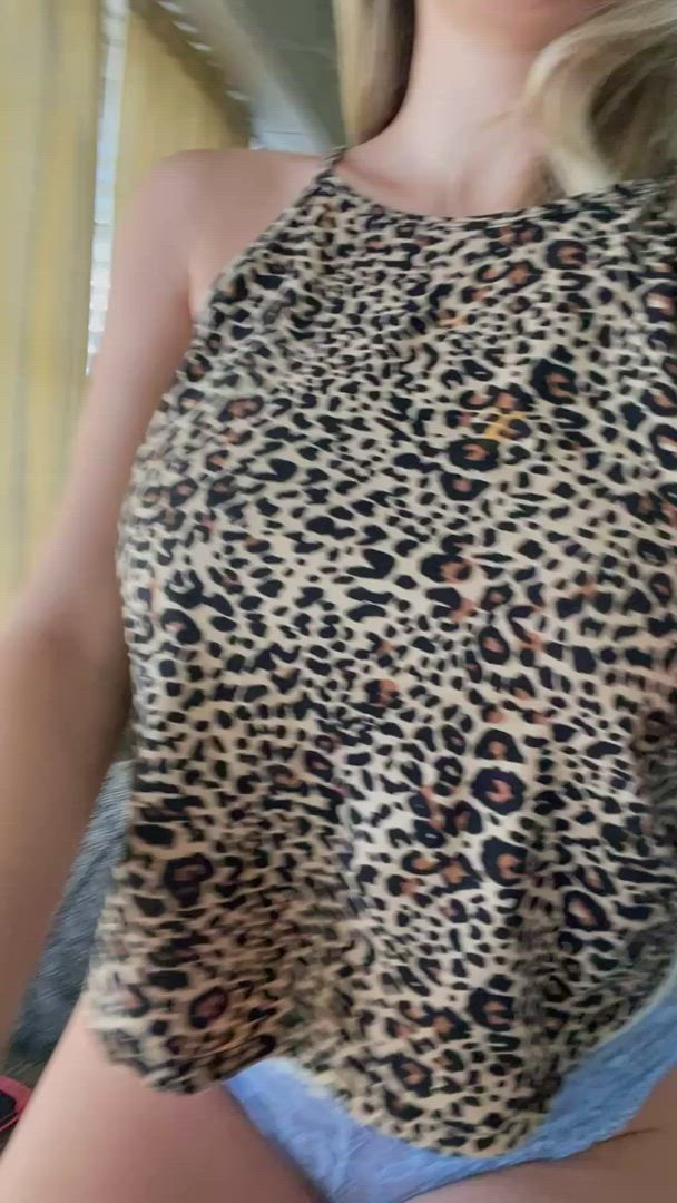 Big reveal when I feel pretty !
