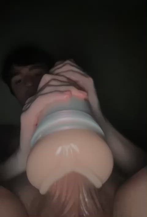 Stretching out this toy (19)