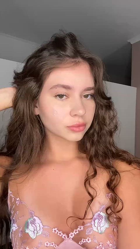 I'm cute in front and juicy in the back thumbnail
