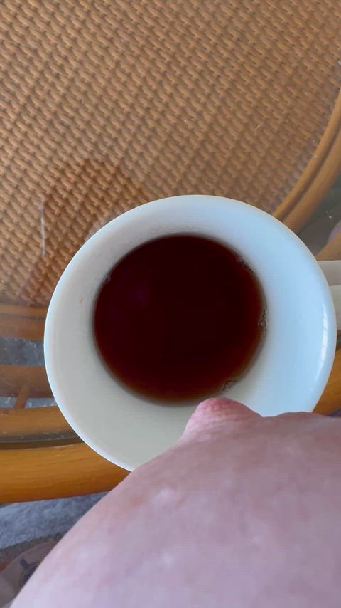 Do you need some milk with your coffee? ☕️🍼