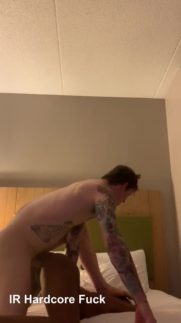 Daddy fucks his milk chocolate slut 🥳🤤