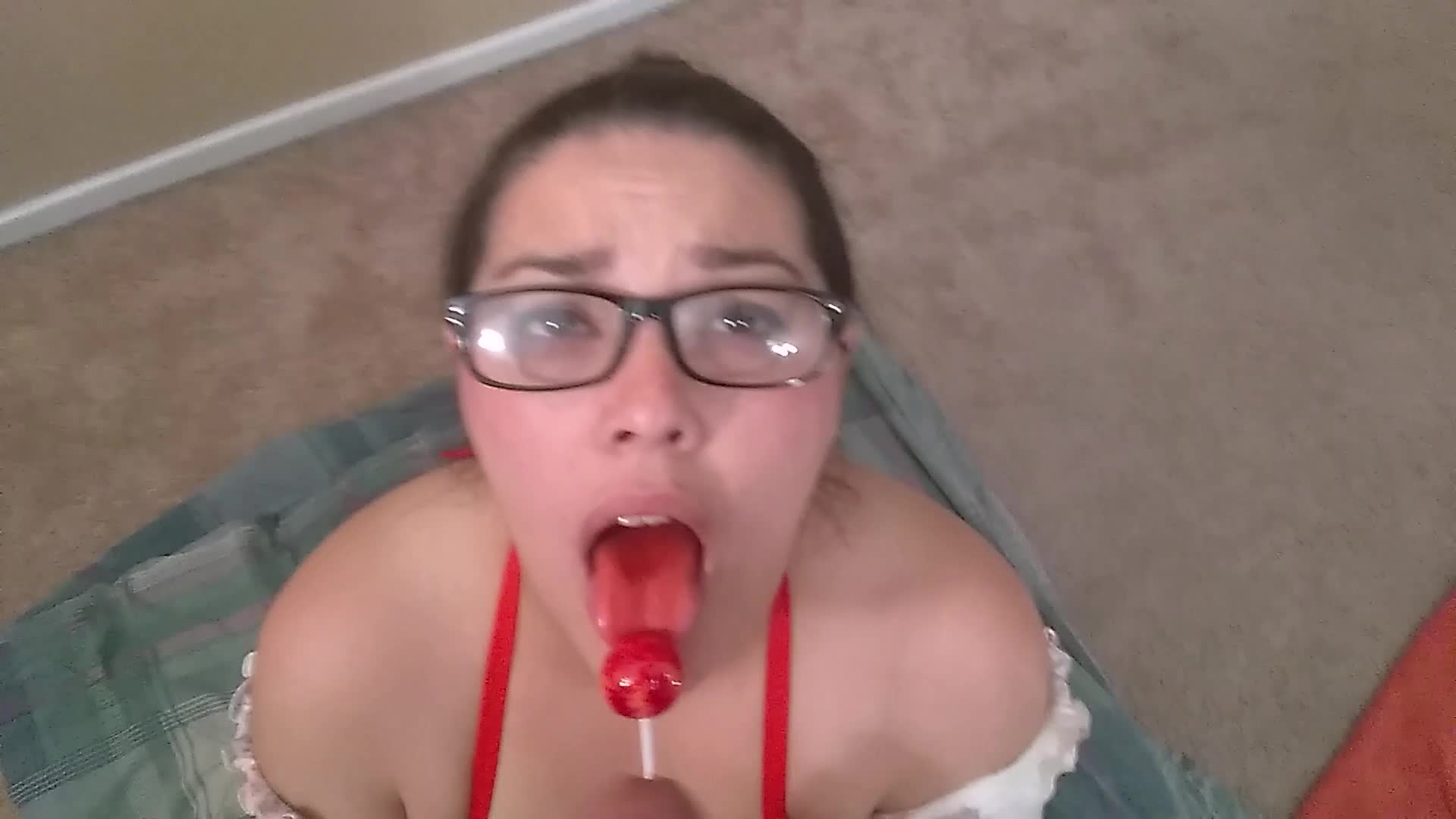 The lollipop made his cum taste so good