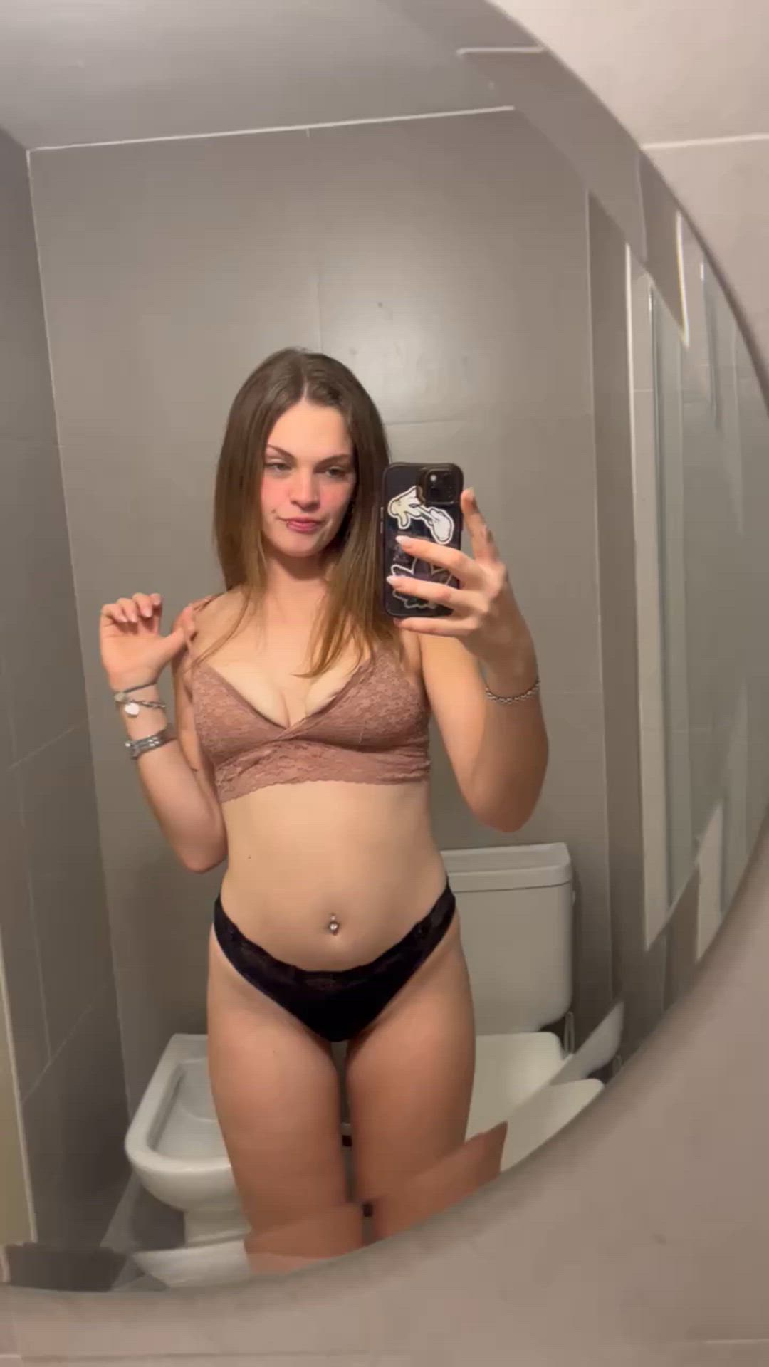 My saggy titty reveal