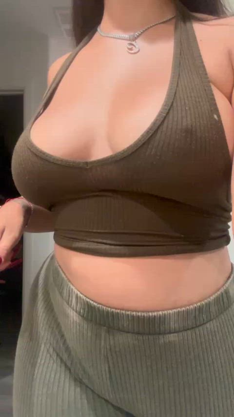 i just need a guy who wants to suck them while creampie'n me