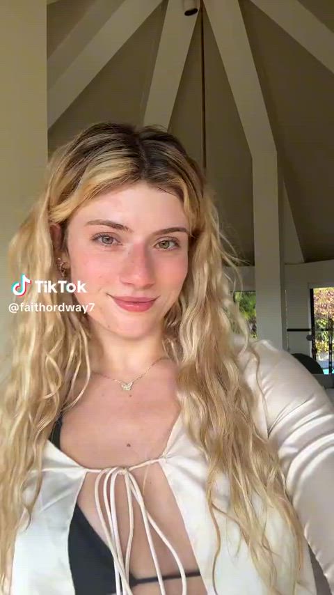 Looks like she’s enjoying her vacation | TikTok January 2025