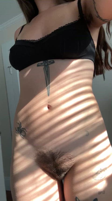 hairy pussy and hairy pits