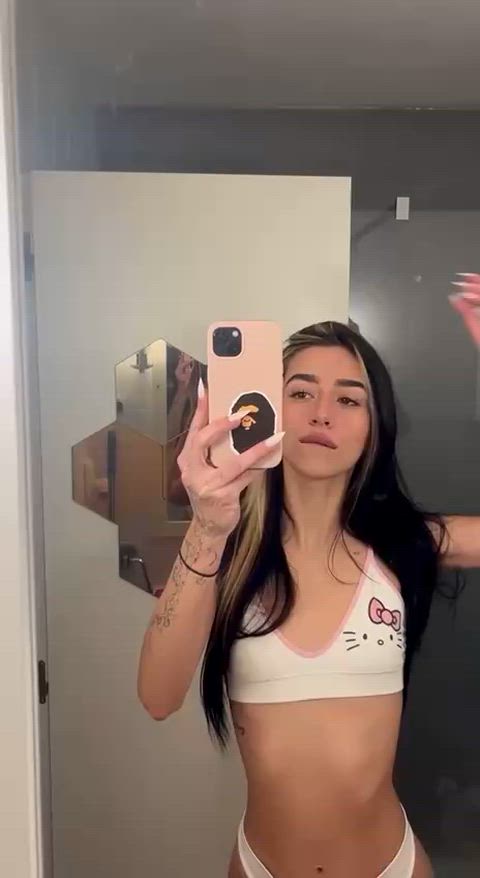 are u into 18yo latina?